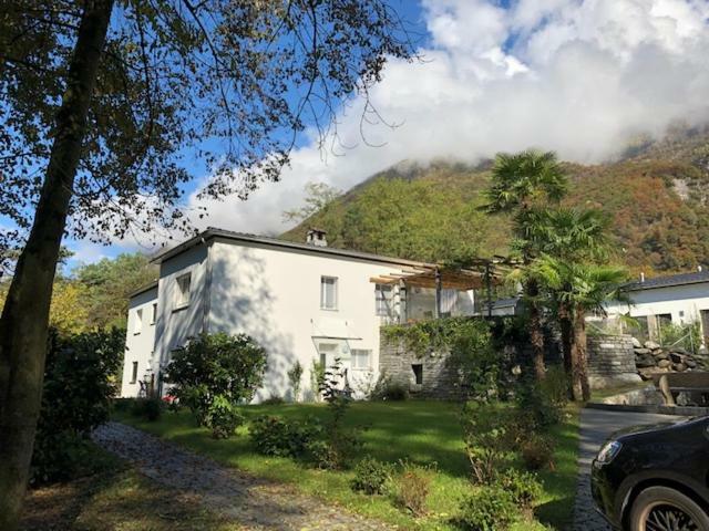 Villa Parasana Gordevio Esterno foto